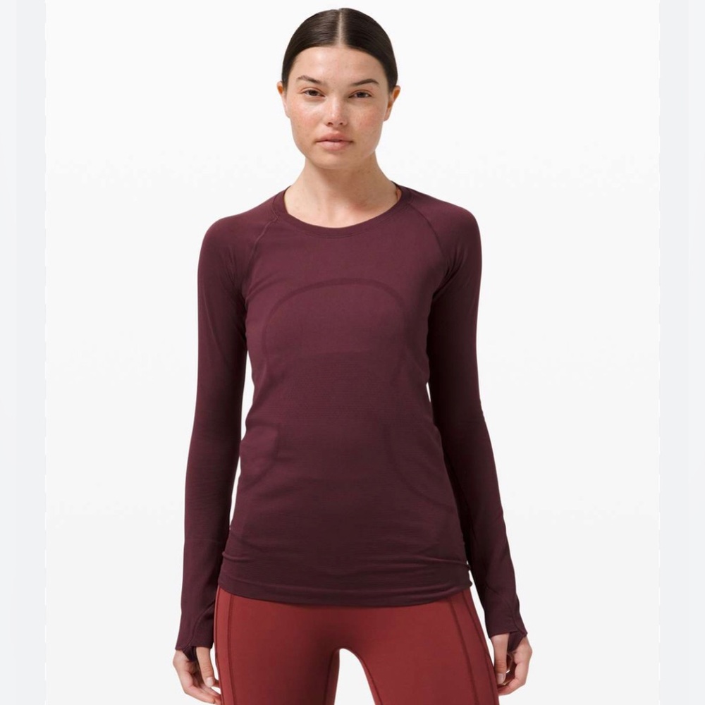Lululemon Swiftly tech 2.0 Long sleeve waist‎ length size 6 cassis color